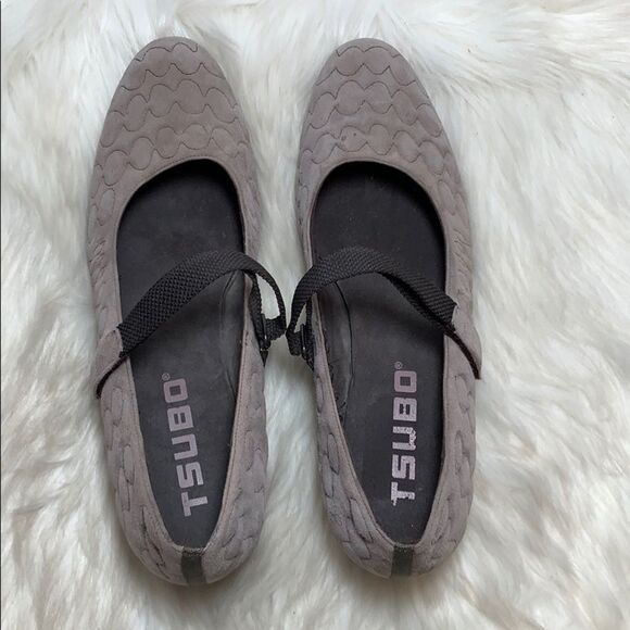 Tsubo Juba Tan Quilted Suede Mary Jane Heels Sz 10 - Picture 4 of 8